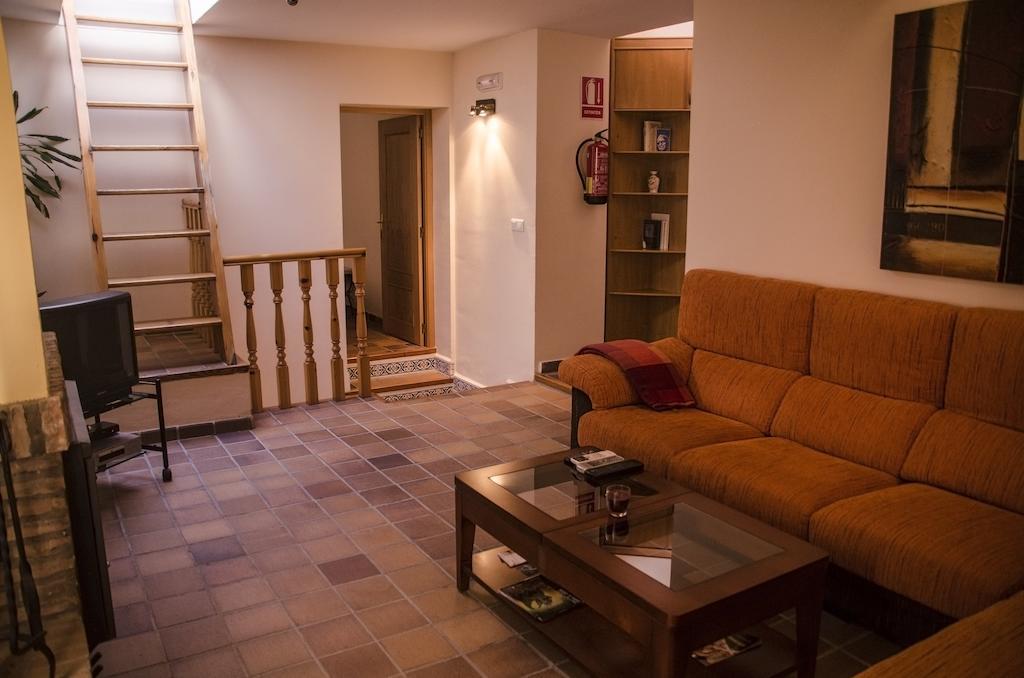 Casa Sierpes Apartment Caces Стая снимка