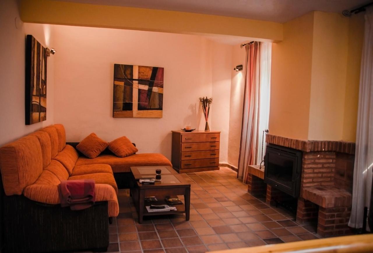 Casa Sierpes Apartment Caces Стая снимка